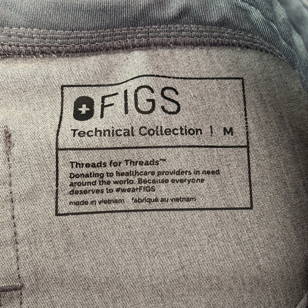 Figs Set of 2 Zamora Jogger Scrub Pants Grey #1670 6 Pockets Yoga Waist Size M - Picture 4 of 12